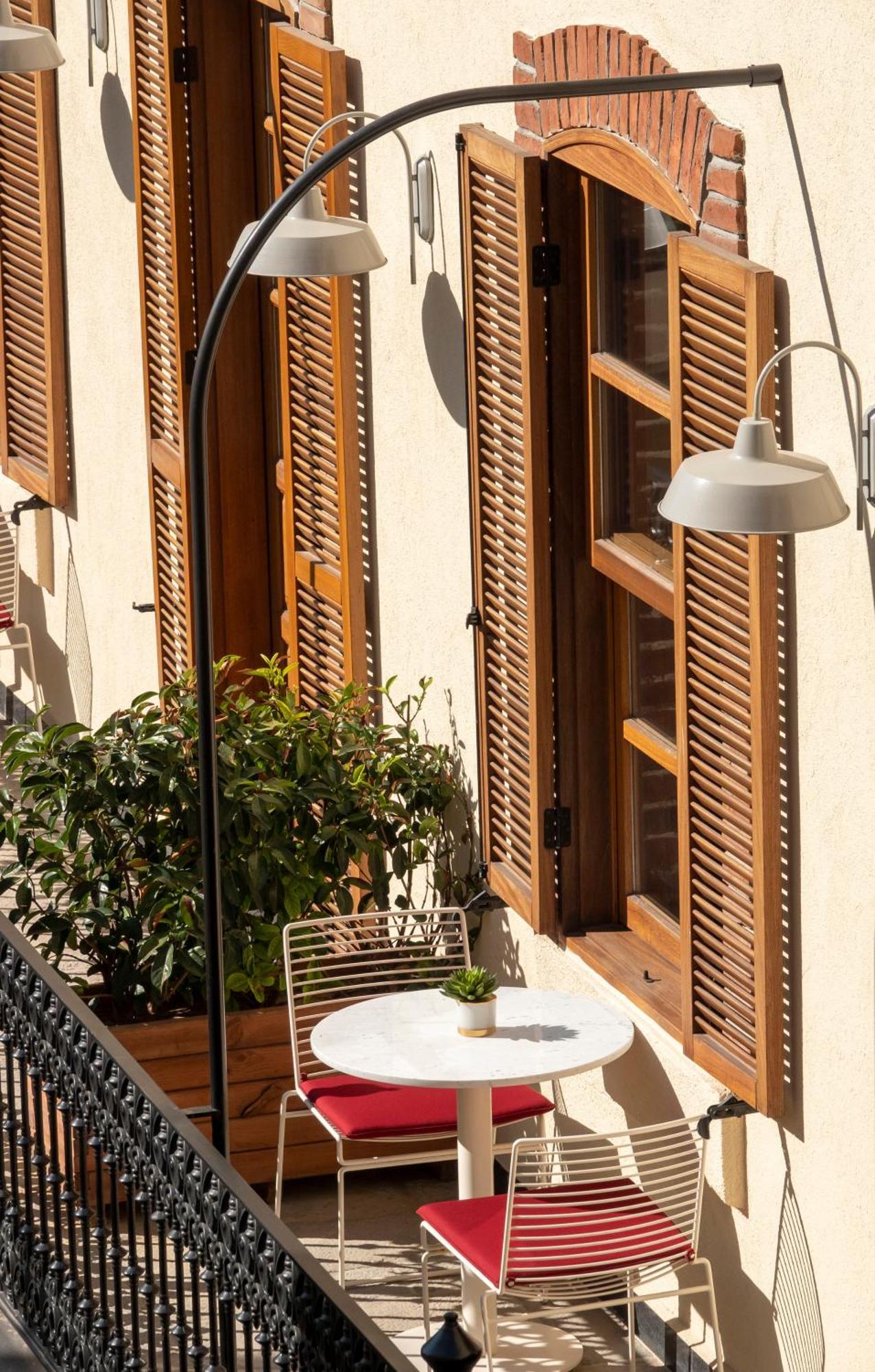 Ecole St. Pierre Hotel Istambul Exterior foto