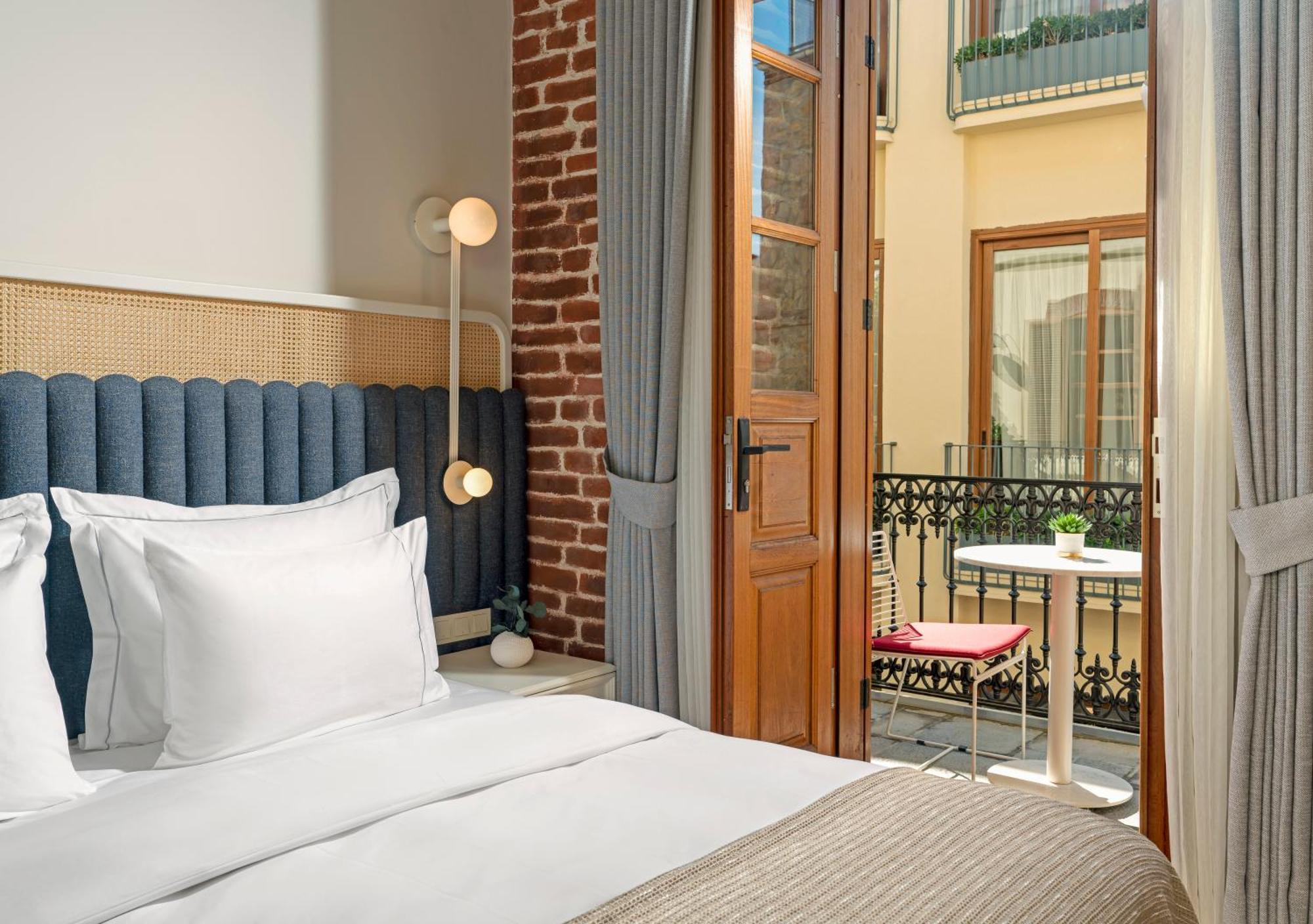 Ecole St. Pierre Hotel Istambul Exterior foto