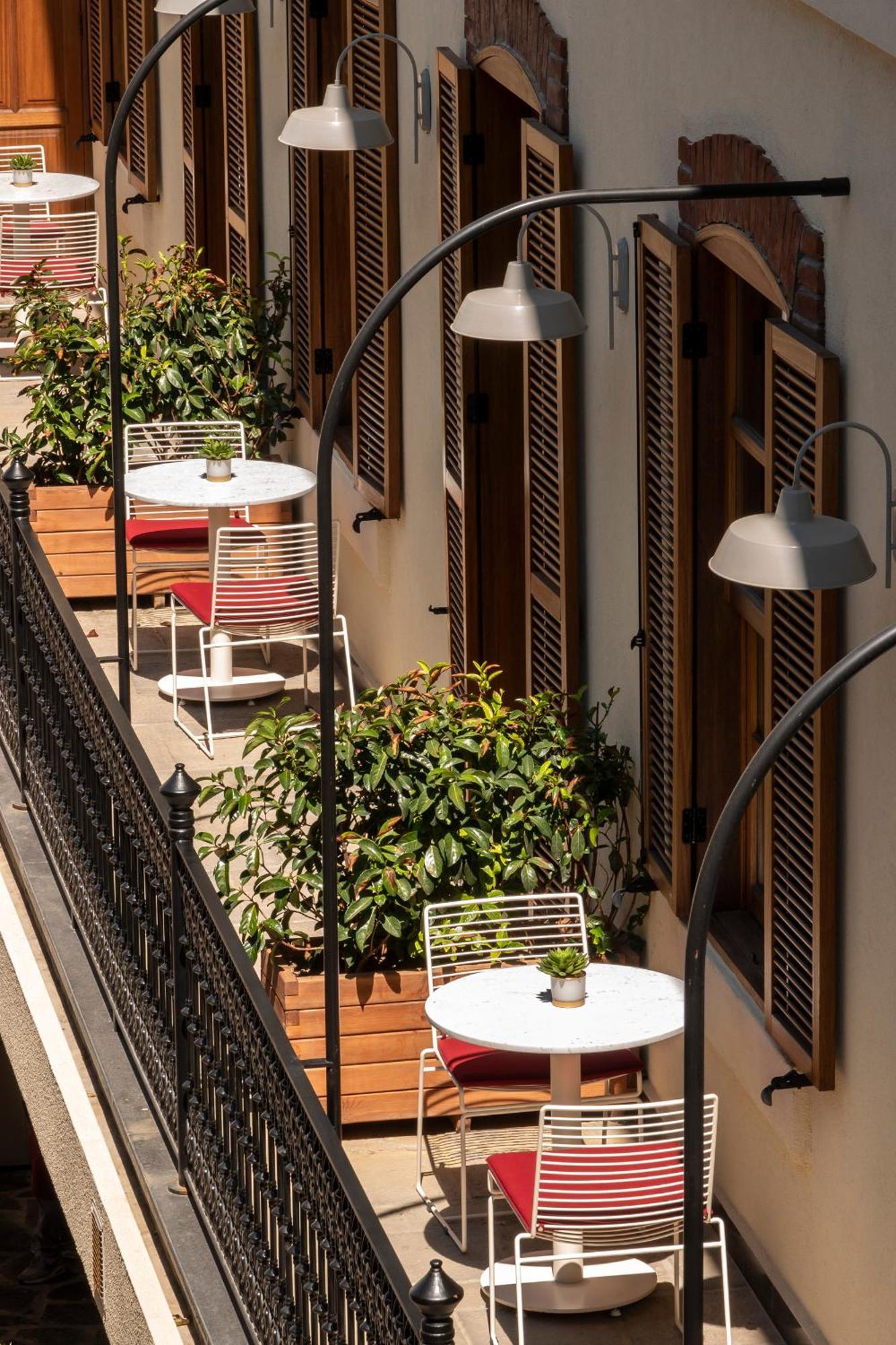 Ecole St. Pierre Hotel Istambul Exterior foto